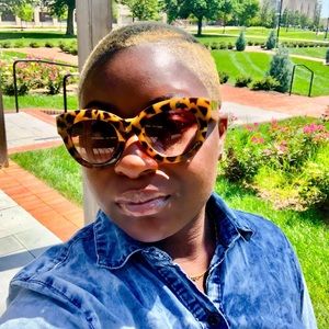 Meet your Posher, Katherine